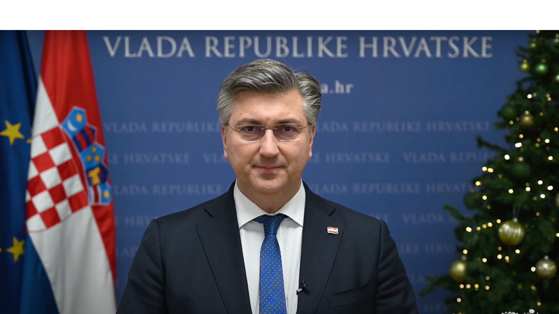 S vjerom i optimizmom, nastavimo zajedno sve poduzimati kako bi Hrvatska bila još razvijenija